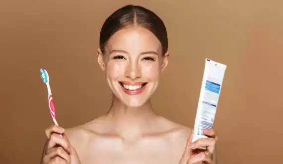 Какую зубную пасту выбрать для отбеливания зубов